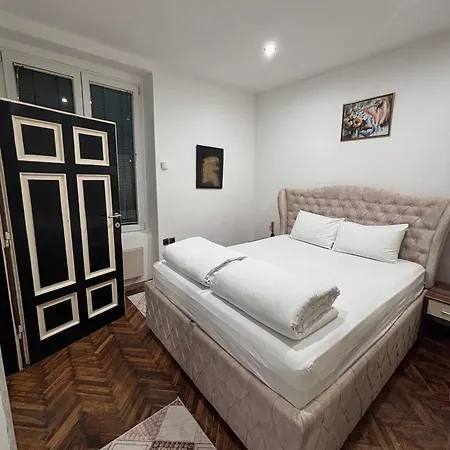 Square 29 * 贝尔格莱德