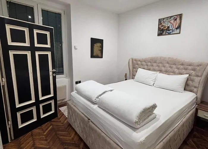 Square 29 * Belgrád